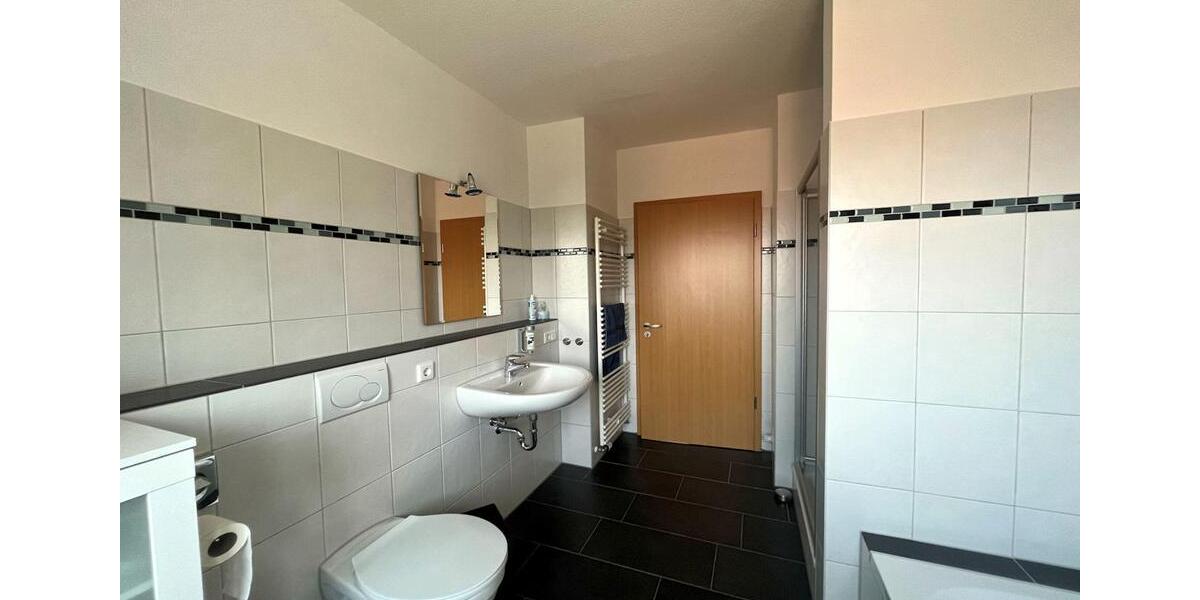 Einfamilienhaus Syke - 3 Zimmer, 93 m&sup2;, 950&euro; | Angebot:25053325