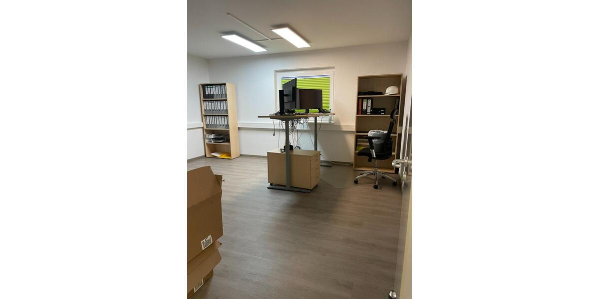 Büro-Praxisräume Nähe OHZ Netzzentrum, 182m² zimmer