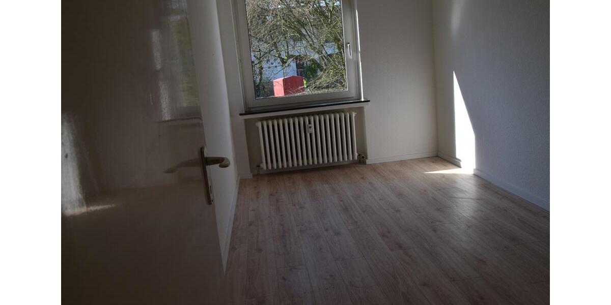 Erdgeschoßwohnung Bremen Huchting - 4 Zimmer, 85 m&sup2;, 980&euro; | Angebot:25722880