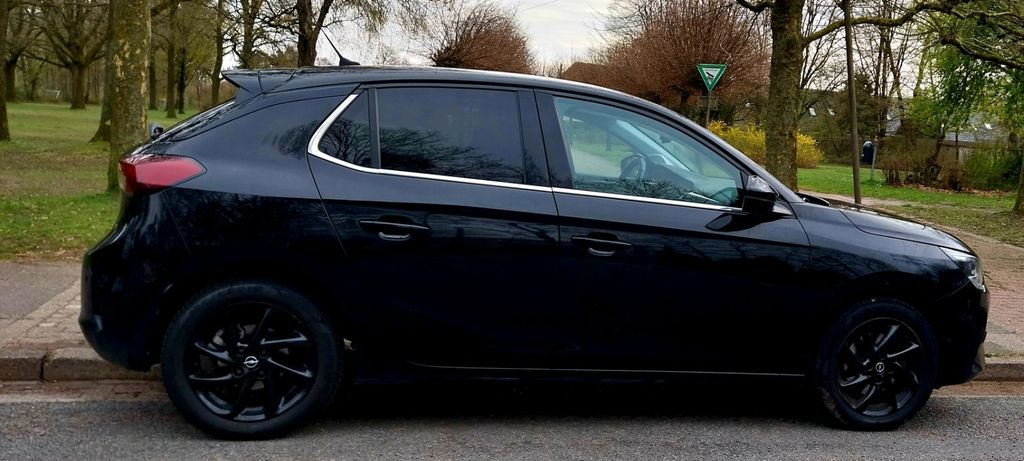 Opel Corsa 65.000 km 10.699 &euro; Bremen 28717