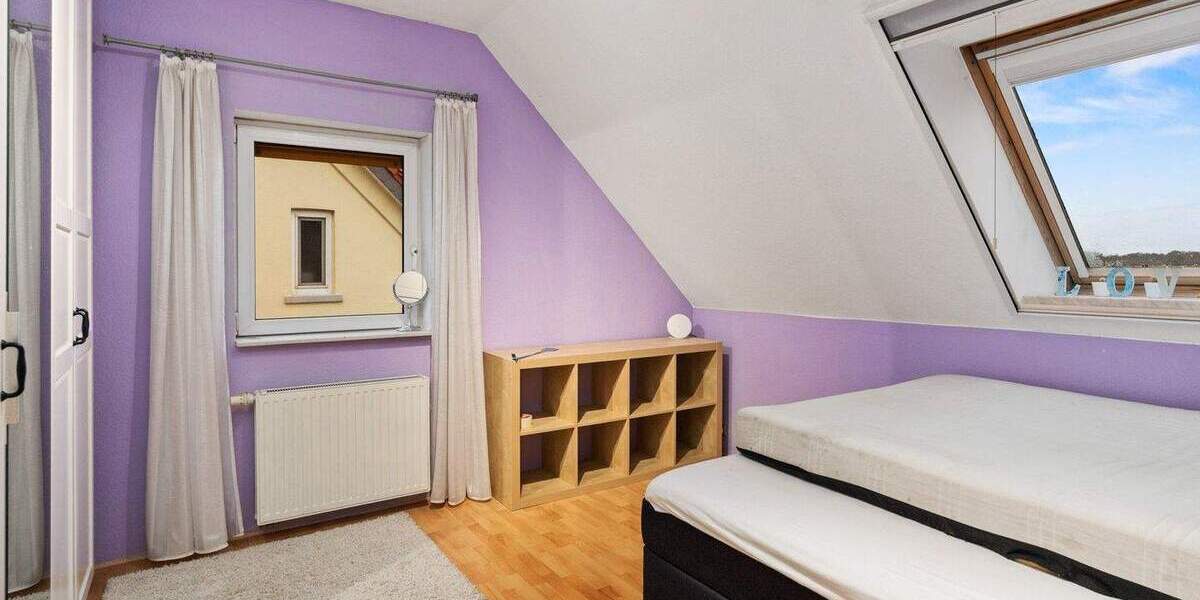 Einfamilienhaus Bassum Osterbinde - 9 Zimmer, 244 m&sup2;, 415.000&euro; | Angebot:25796677