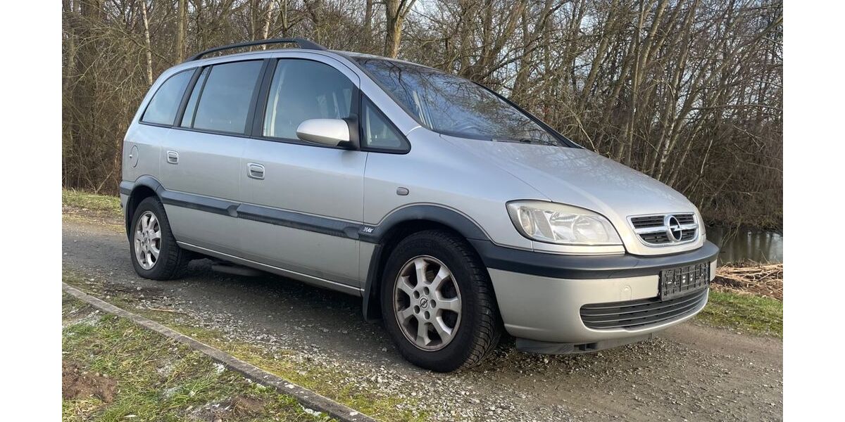 Opel Zafira 121.000 km 2.990 &euro; Bremen 28197