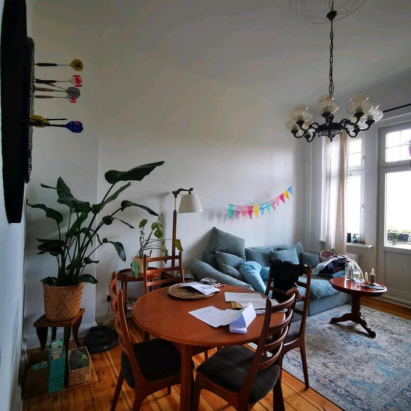 Zentrale 2-Zimmer Wohnung zur Untermiete im Januar zimmer