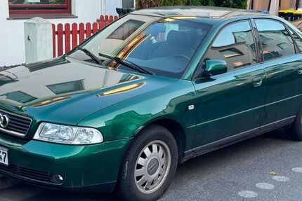 Audi A4 125.000 km 2.300 &euro; Bremen 28219