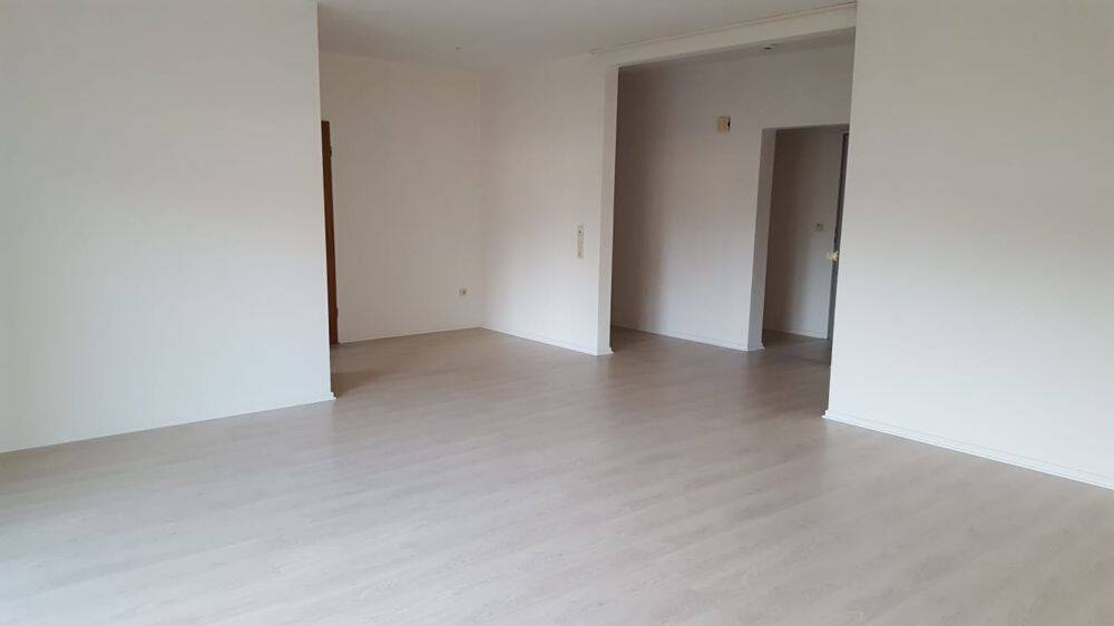 Etagenwohnung Bassum - 3 Zimmer, 88 m&sup2;, 800&euro; | Angebot:26887008