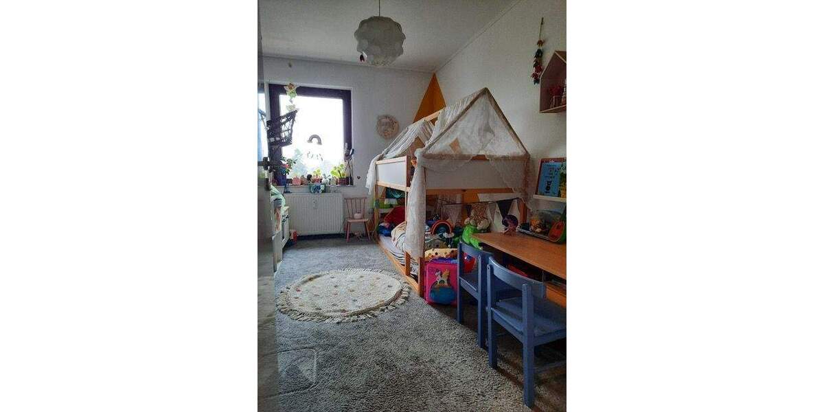 Etagenwohnung Stuhr Brinkum - 4 Zimmer, 96 m&sup2;, 1.000&euro; | Angebot:24723405