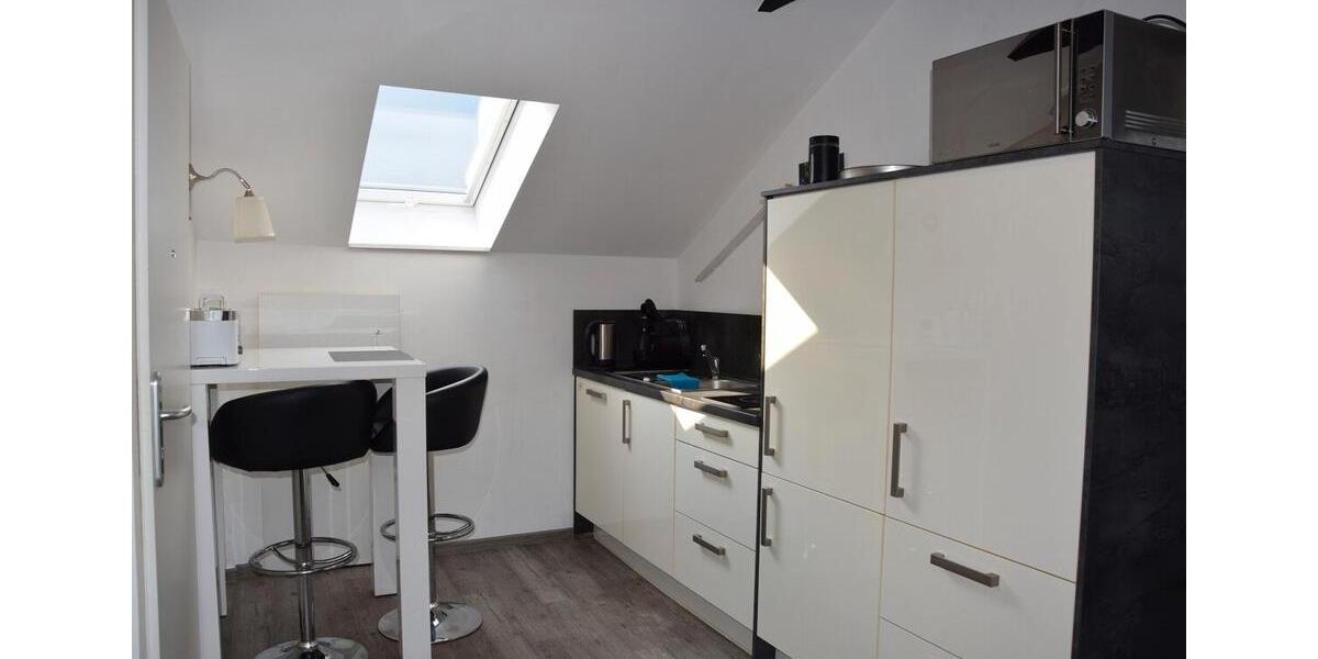 Dachgeschoßwohnung Bremen - 1 Zimmer, 40 m&sup2;, 600&euro; | Angebot:26476162