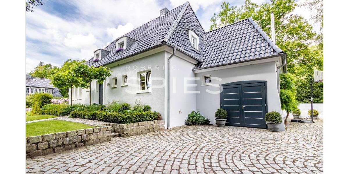 Einfamilienhaus Bremen Oberneuland - 8.5 Zimmer, 280 m&sup2;, 1.145.000&euro; | Angebot:26024675