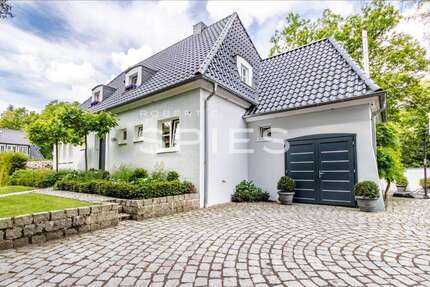 Haus Bremen Oberneuland - 8.5 Zimmer, 280 m&sup2;, 1.145.000&euro; | Angebot:26024675