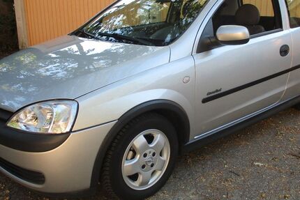Opel Corsa 114.654 km 2.750 &euro; Bremen 28327