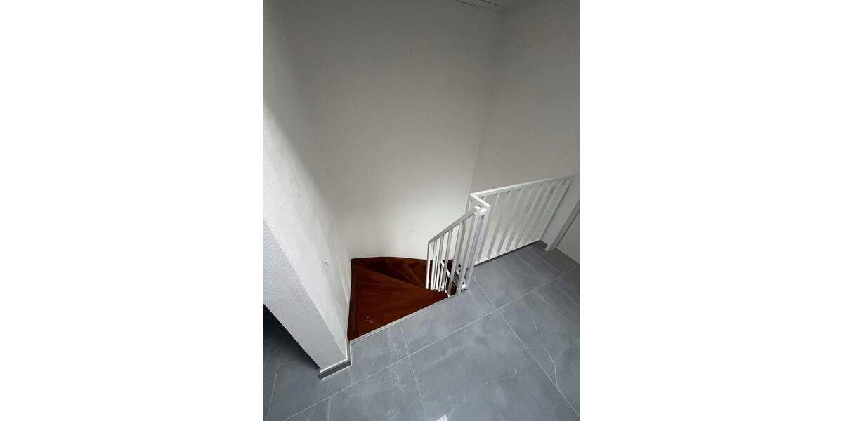 Reihenmittelhaus Delmenhorst Hasport/Annenheide - 5 Zimmer, 146 m&sup2;, 299.000&euro; | Angebot:25752271