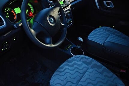 Skoda Roomster 163.000 km 2.980 &euro; Langwedel 27299