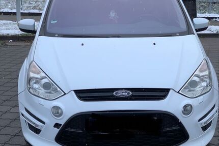 Ford S-Max 208.000 km 4.999 &euro; Delmenhorst 27755