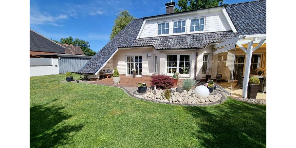 Dachgeschoßwohnung Achim - 3 Zimmer, 128 m&sup2;, 342.000&euro; | Angebot:25480273