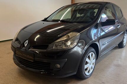 Renault Clio 77.000 km 2.799 &euro; Bremen 28259