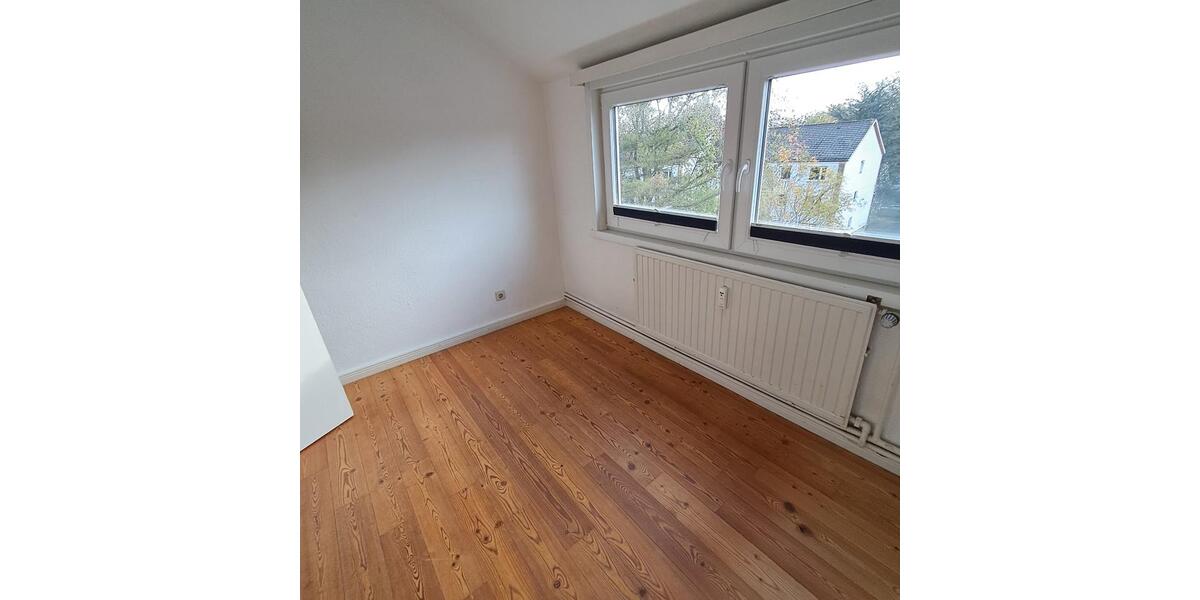 Dachgeschoßwohnung Bremen Schwachhausen - 2 Zimmer, 50 m&sup2;, 160.000&euro; | Angebot:25117810