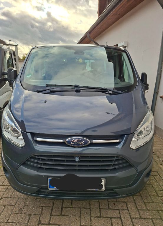 Ford Tourneo Custom 176.200 km 14.000 € Weyhe 28844