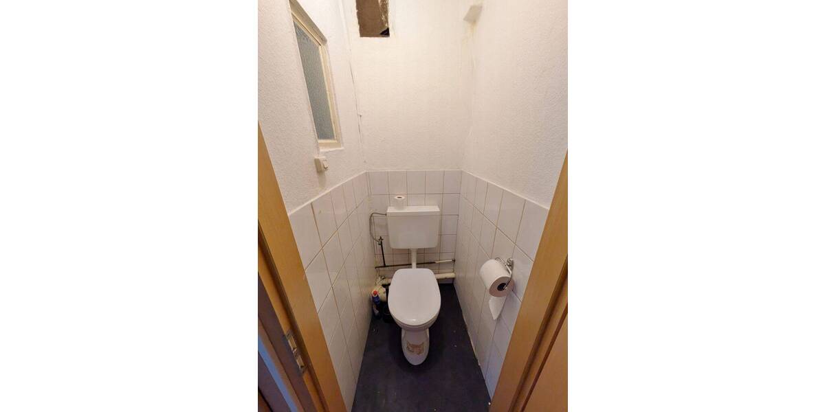 Mehrfamilienhaus, Wohnhaus Bremen Lindenhof - 6 Zimmer, 130 m&sup2;, 249.000&euro; | Angebot:26917380