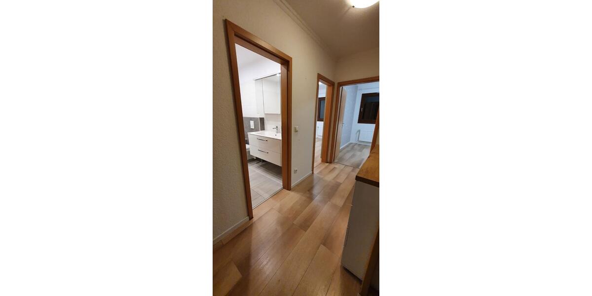 Gewerbeobjekt Bremen Häfen - 6 Zimmer, 130 m&sup2;, 1.400&euro; | Angebot:25921257