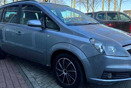 Opel Zafira 156.800 km 3.490 &euro; Bremen 28207