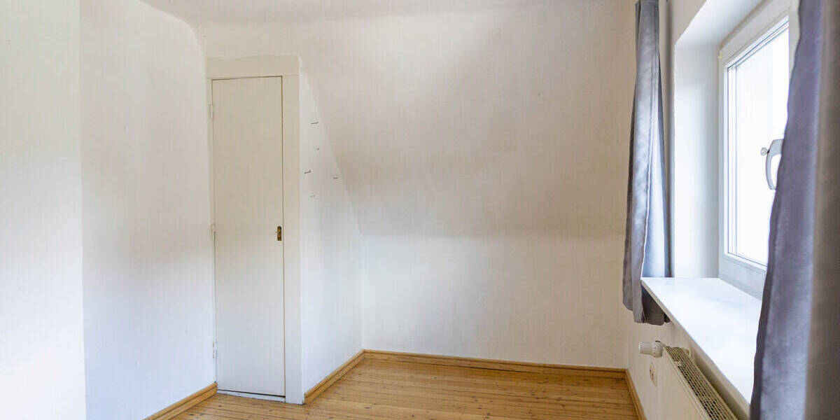 Mehrfamilienhaus, Wohnhaus Bremen / Burgdamm Burgdamm - 4 Zimmer, 80 m&sup2;, 195.000&euro; | Angebot:26704350