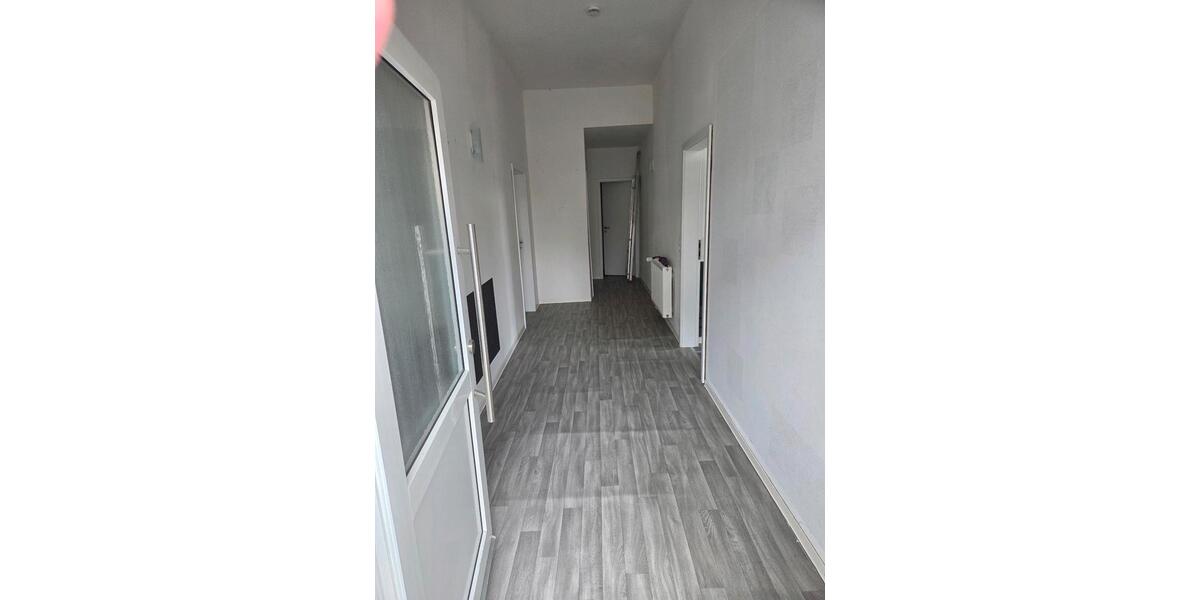 Erdgeschoßwohnung Berne - 3 Zimmer, 90 m&sup2;, 650&euro; | Angebot:25991378