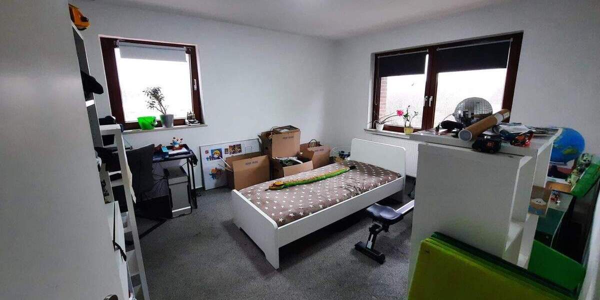 Etagenwohnung Stuhr Brinkum - 4 Zimmer, 96 m&sup2;, 1.000&euro; | Angebot:24723405