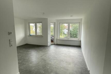 3 Zimmer Wohnung, Küche, Bad 1 OG zimmer