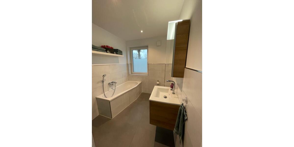 Maisonettenwohnung Sottrum - 3.5 Zimmer, 102 m&sup2;, 325.000&euro; | Angebot:25375823