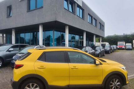 Kia Stonic 39.801 km 17.900 € Achim 28832