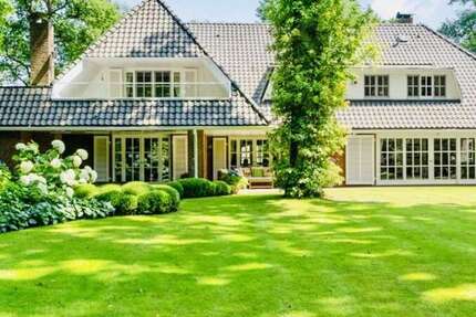 Haus zum Mieten in Bremen 11.500 € 467 m² 10 zimmer