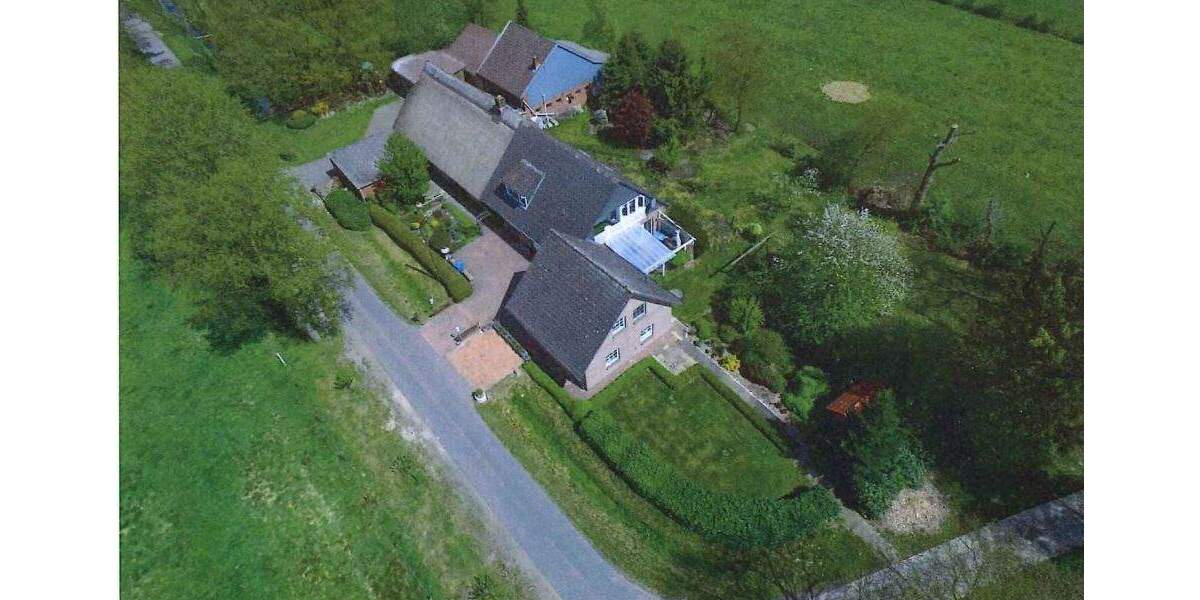 Mehrfamilienhaus, Wohnhaus Berne Neuenhuntorfermoor - 9 Zimmer, 304 m&sup2;, 475.000&euro; | Angebot:25777128