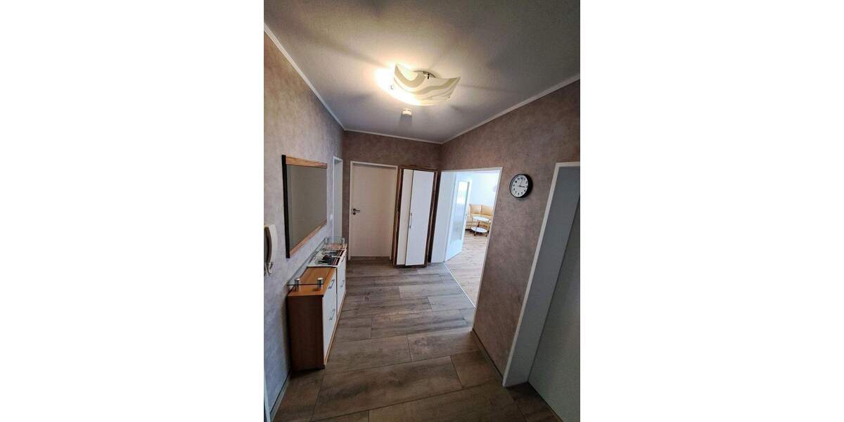 Etagenwohnung Bremen Tenever - 3 Zimmer, 67 m&sup2;, 180.000&euro; | Angebot:25718878