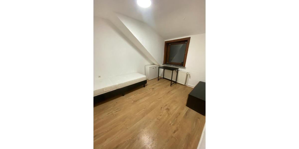 Etagenwohnung Bremen Blockland - 1 Zimmer, 12 m&sup2;, 550&euro; | Angebot:24739231