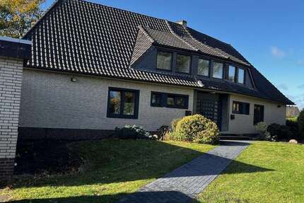 Haus Weyhe Erichshof - 5 Zimmer, 141 m&sup2;, 1.695&euro; | Angebot:27125749