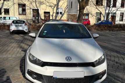 VW Scirocco 131.414 km 6.300 &euro; Bremen 28215