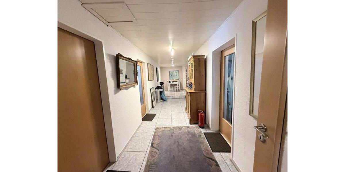 Mehrfamilienhaus, Wohnhaus Bremen / Rekum Rekum - 8 Zimmer, 200 m&sup2;, 329.900&euro; | Angebot:26117370