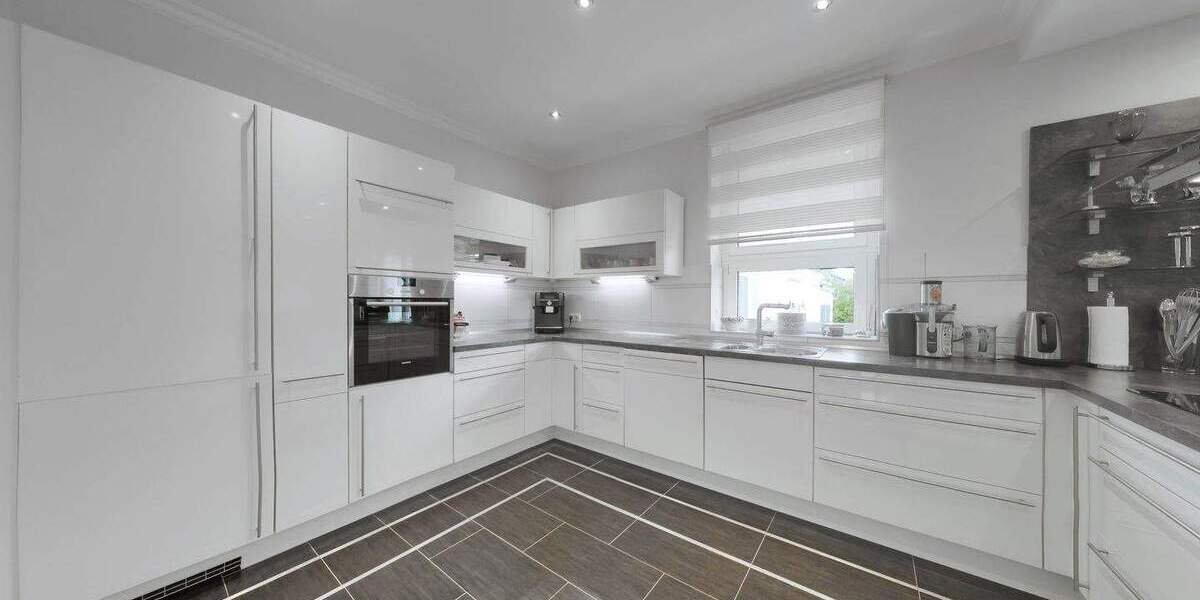 Mehrfamilienhaus, Wohnhaus Bremen Hemelingen - 9 Zimmer, 258 m&sup2;, 669.000&euro; | Angebot:25821424