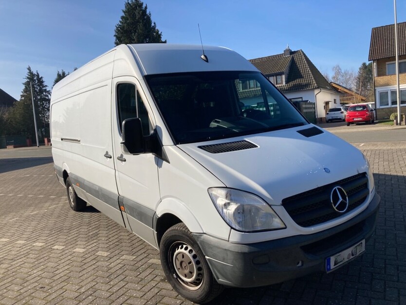 Mercedes-Benz Sprinter 288.300 km 11.500 € Delmenhorst 27749