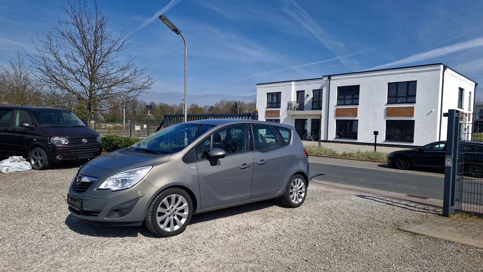 Opel Meriva 150.000 km 3.200 € Achim 28832