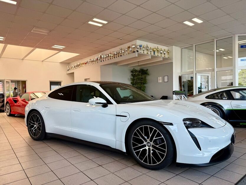 Porsche Taycan 66.319 km 58.850 € Stuhr-Bremen 28816