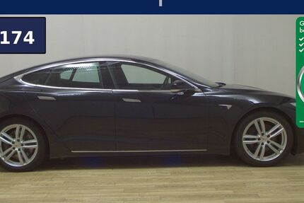 Tesla Model S 50.468 km 25.980 € Bremen / Arsten 28279