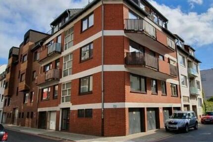 Provisionsfrei_renovierte 2 Zimmer Wohnung_47,5 m²_saniertes Bad 2 zimmer