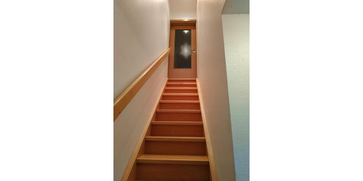 Mehrfamilienhaus, Wohnhaus Hude (Oldenburg) - 8 Zimmer, 250 m&sup2;, 465.000&euro; | Angebot:24780561