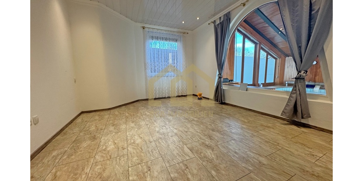 TOP !!! PREISREDUZIERUNG: Exklusives Anwesen mit Pool in Bestlage von Achim-Uesen! - Einfamilienhaus Achim | Angebot:26634779