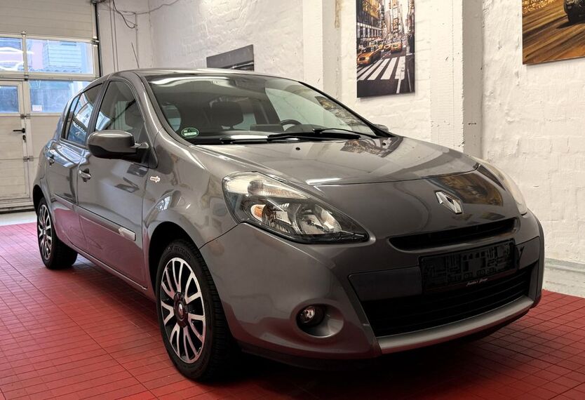 Renault Clio 198.700 km 4.800 € Bremen 28207