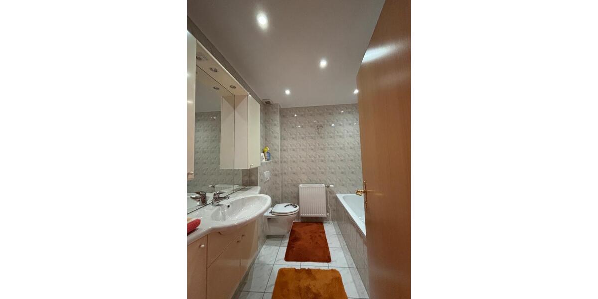 Reihenhaus Bremen Huchting - 5 Zimmer, 100 m&sup2;, 300.000&euro; | Angebot:27068343