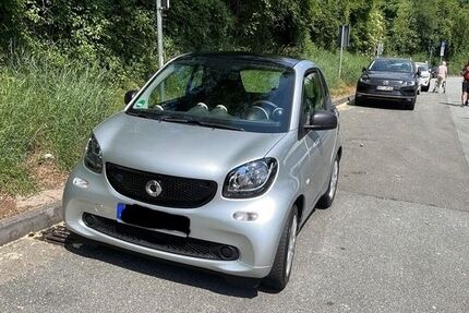 Smart ForTwo 42.000 km 8.200 € Bremen 28327