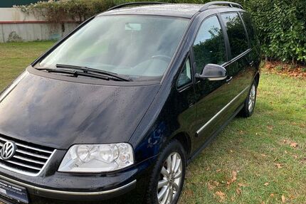 VW Sharan 189.000 km 3.950 € Bremen 28239