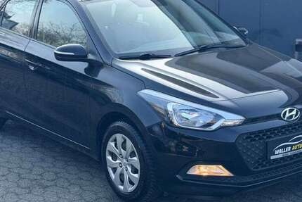 Hyundai i20 130.000 km 7.400 &euro; Bremen 28219